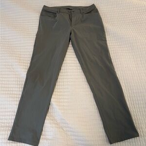 Lululemon ABC Classic Warpstreme Pant (34)